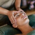 Baş ve Boyun Masajı Neden Önemlidir?